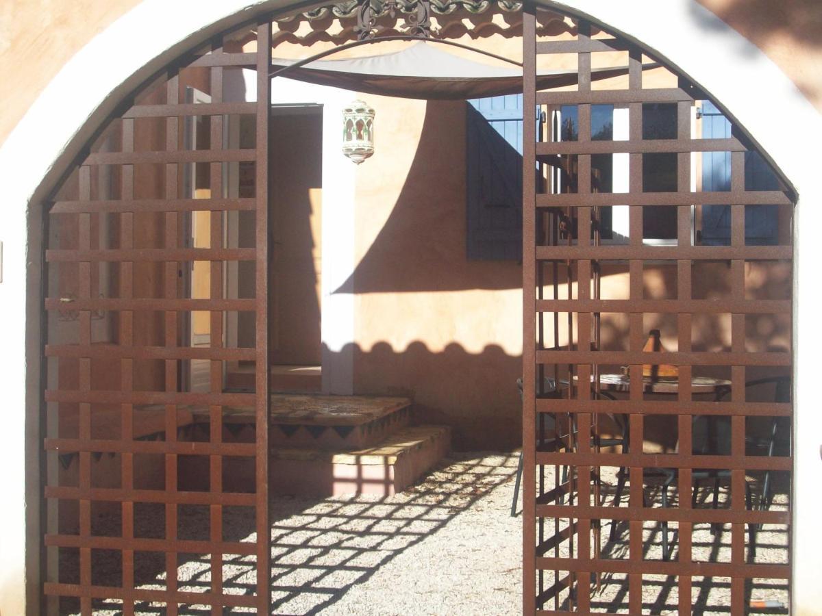 Vagnas Studios Et Gite La Sauvasse الغرفة الصورة